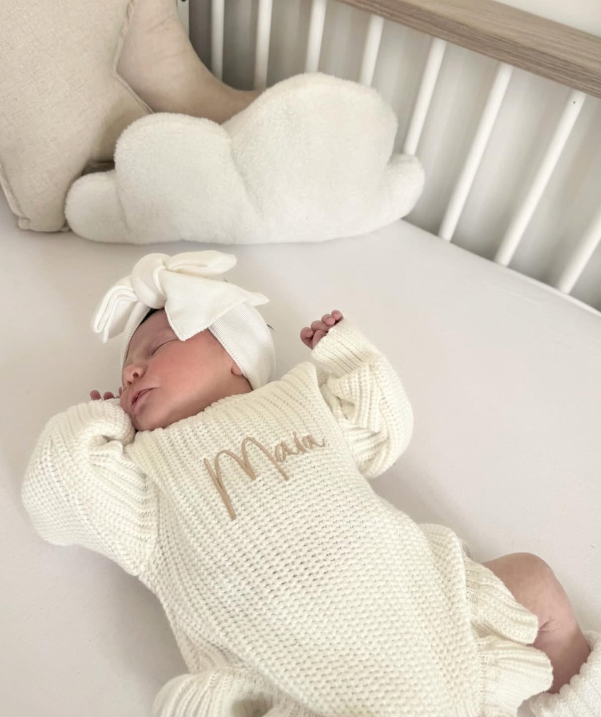 Newborn Classic Long Sleeve Frill Knit Romper