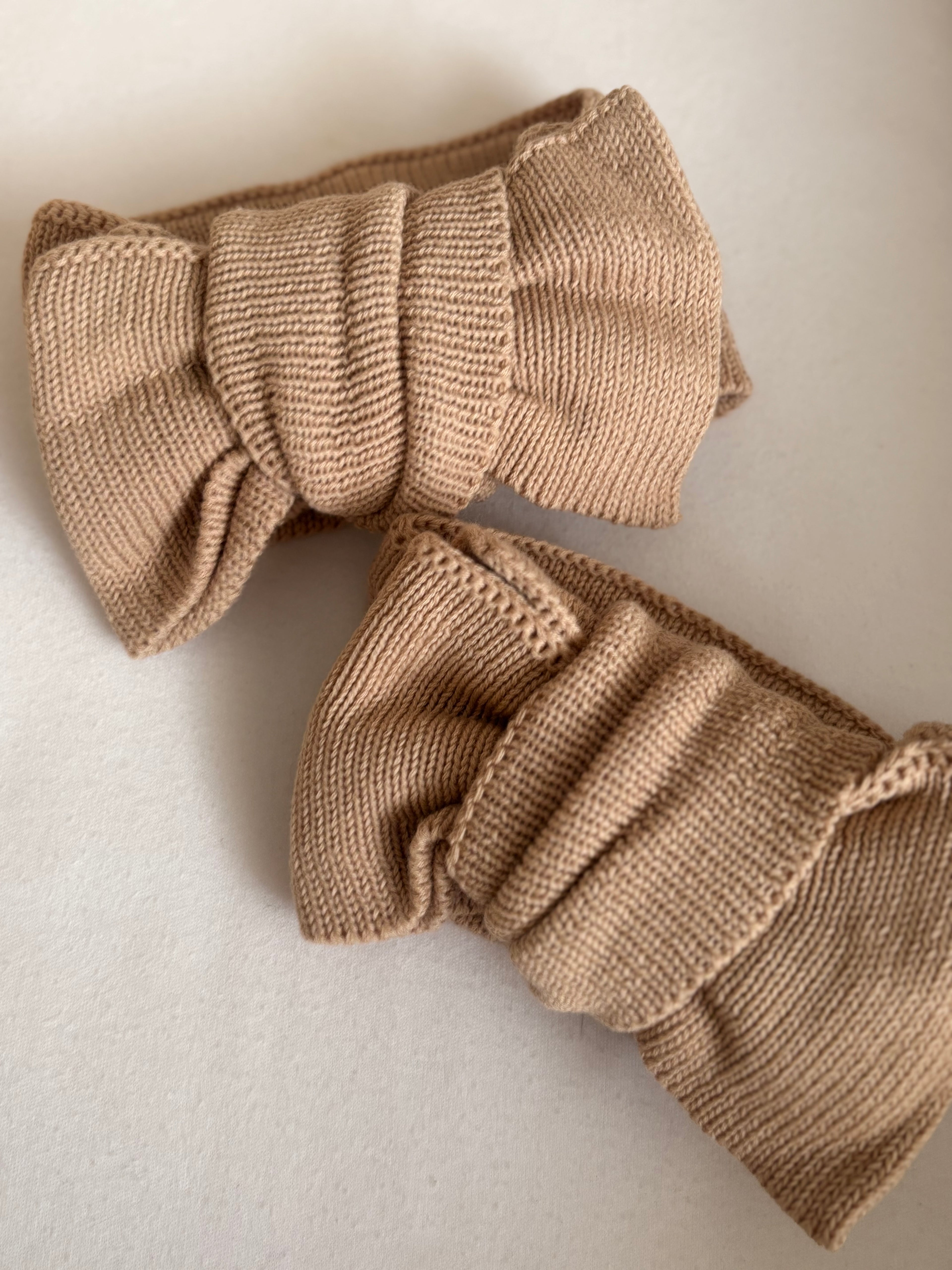 Mocha Bow